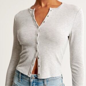 Abercrombie & Fitch Featherweight Ribbed Cropped Top
